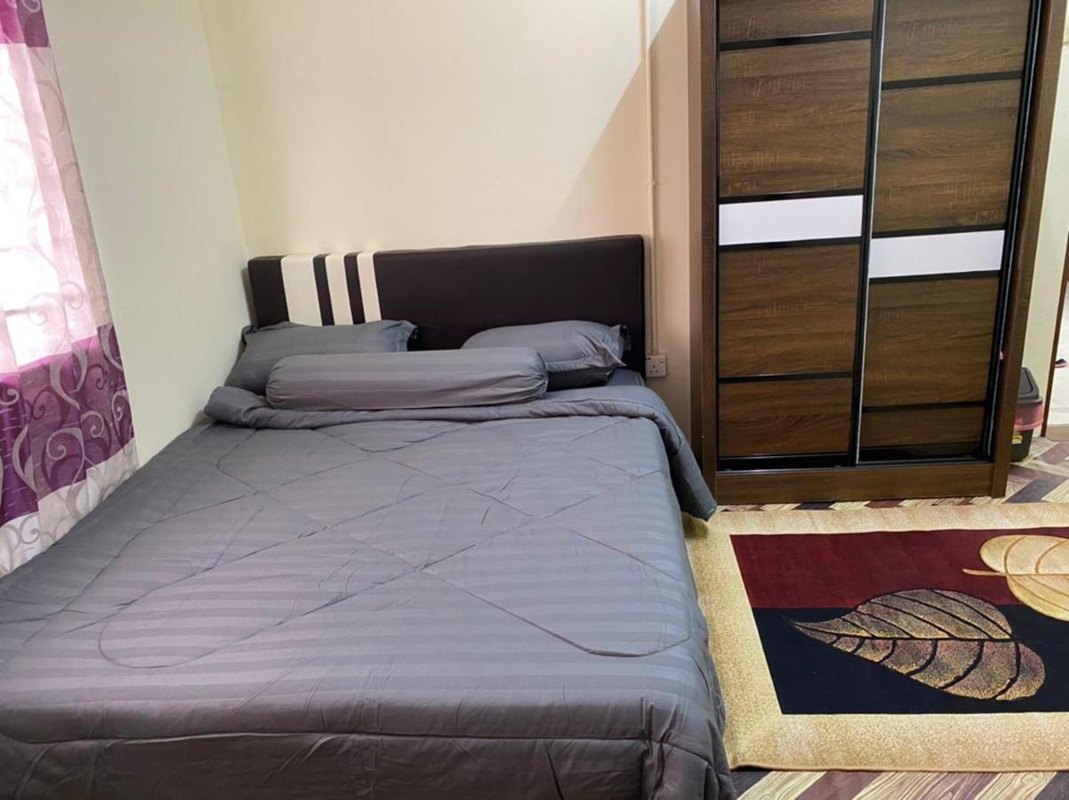 Homestay Sri Jasmine Kajang Kültér fotó